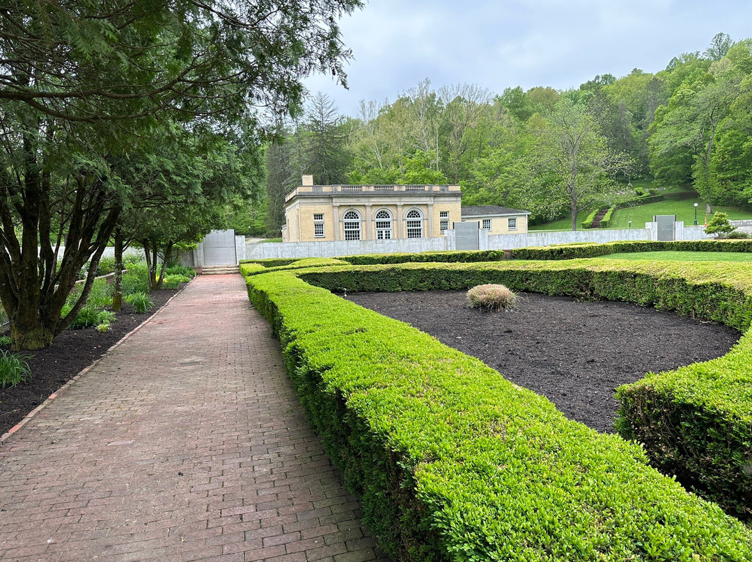 West Baden Springs Hotel主图