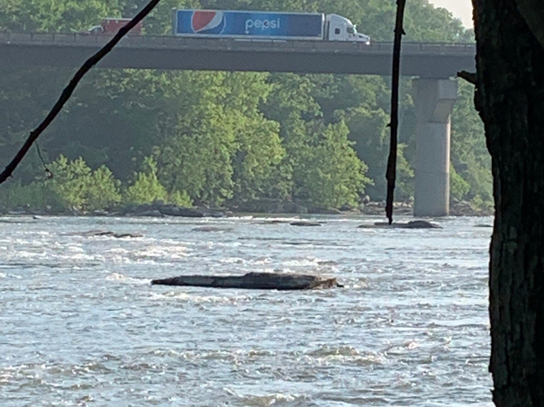 Shenandoah River Outfitters-卢雷必去景点