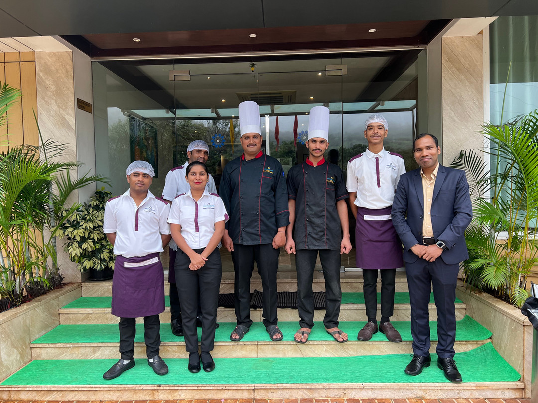 迪瓦特尔格兰德度假村主图