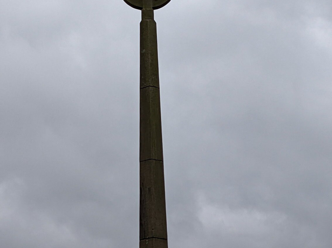Fouridge War Memorial景点图片