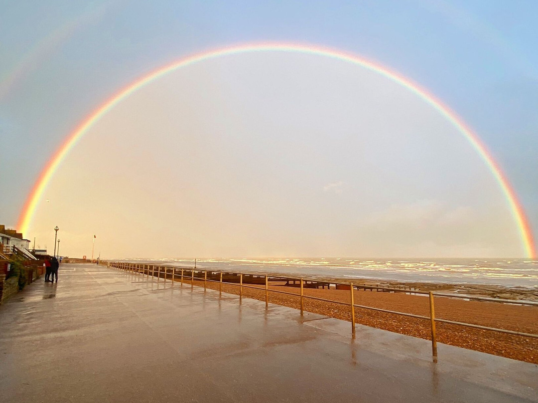 The cosmic cave-Bexhill-on-Sea必去景点