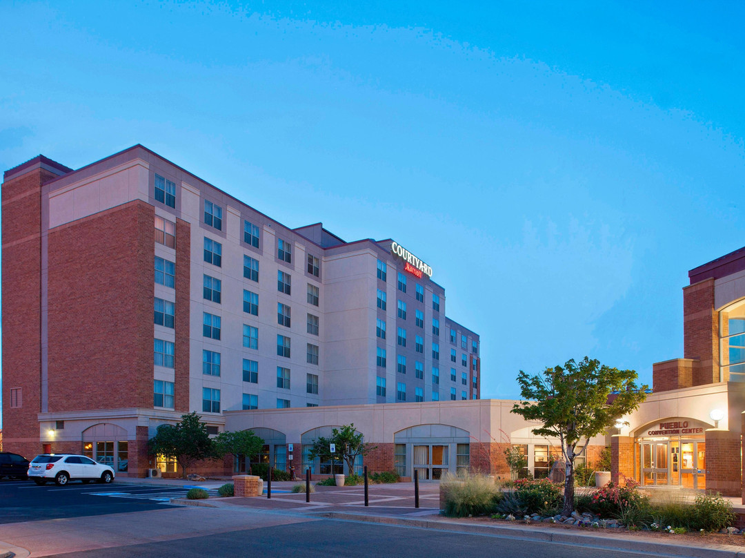 Avondale酒店住宿-Courtyard by Marriott Pueblo Downtown