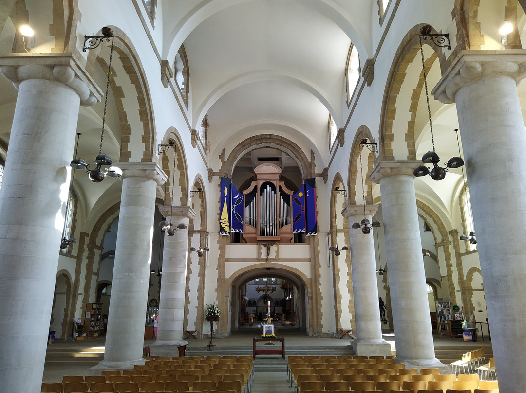 Portsmouth Cathedral景点图片