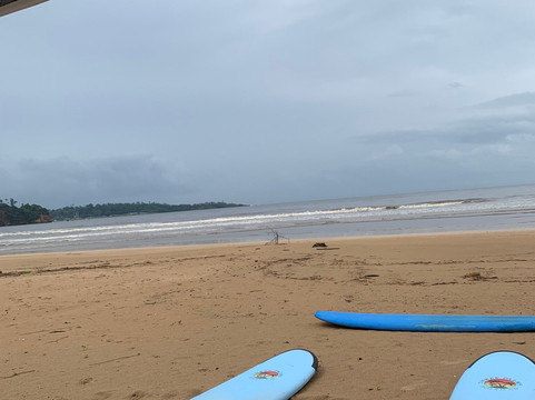 Sudda's Surf School-瓦勒迦玛必去景点