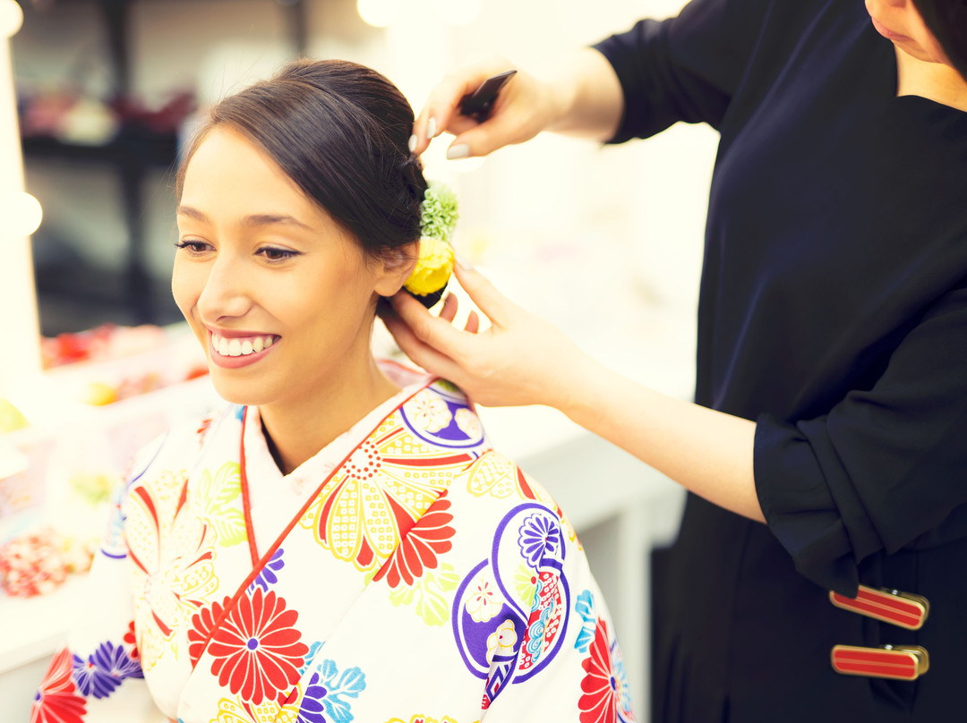 VASARA Kimono Rental KANAZAWA-EKIMAE-金泽市必去景点