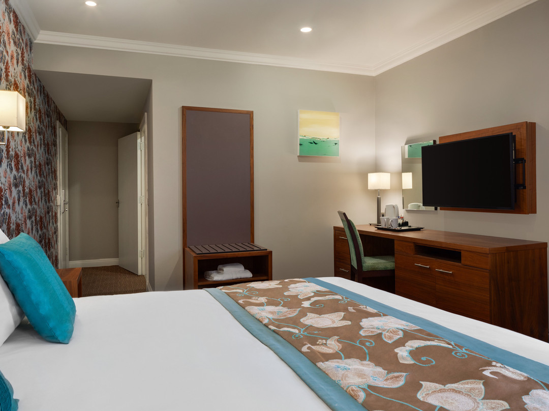 Ramada By Wyndham Cheltenham主图