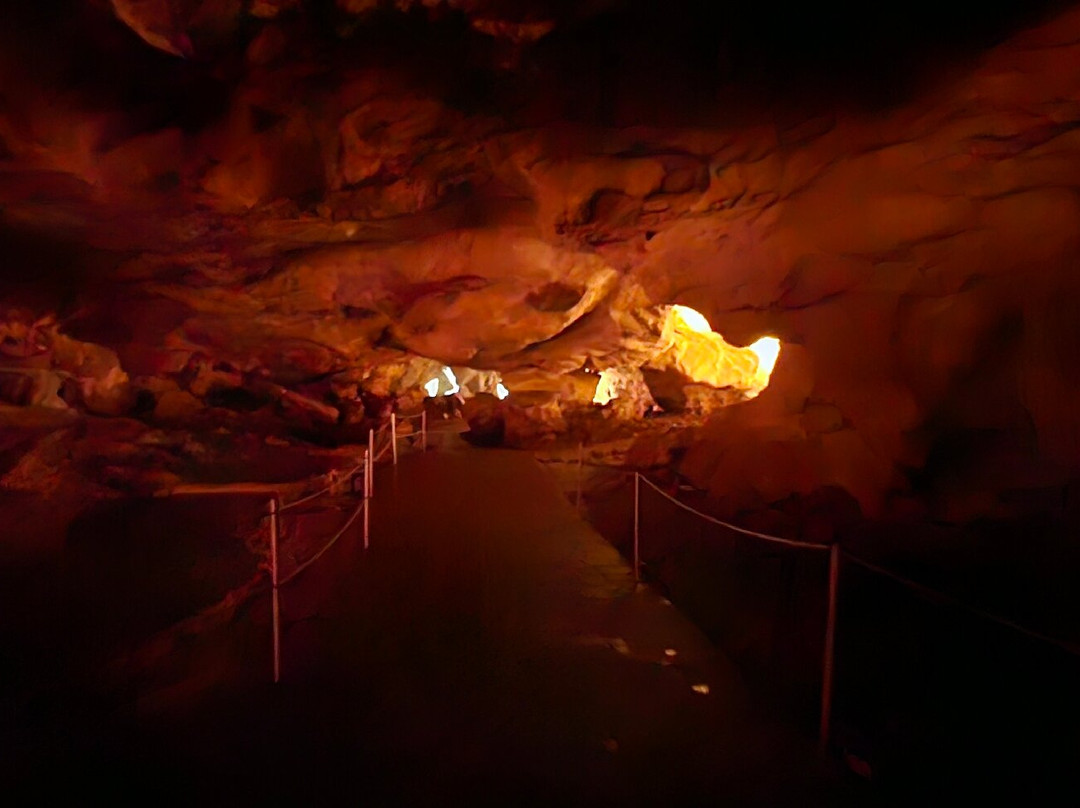 The Caves of Sare景点图片