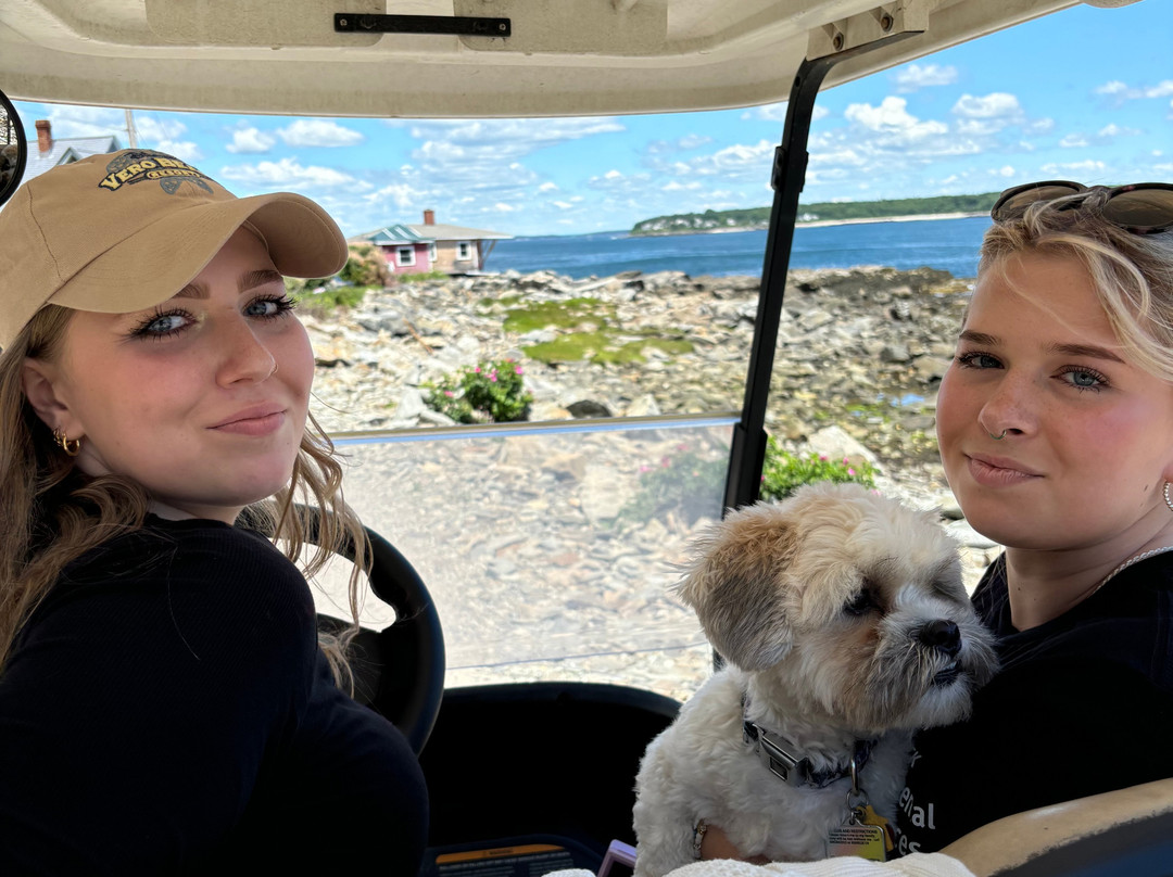 Peaks Island Golf Carts景点图片