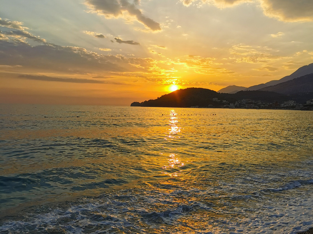 Rapos Beach Bar & Restaurant-Himare必去景点