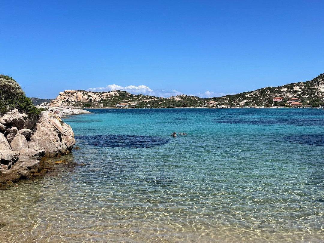 Spiaggia Nido d'Aquila-拉马达莱娜必去景点