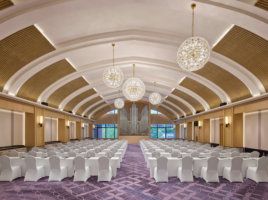 上海城中希尔顿酒店主图