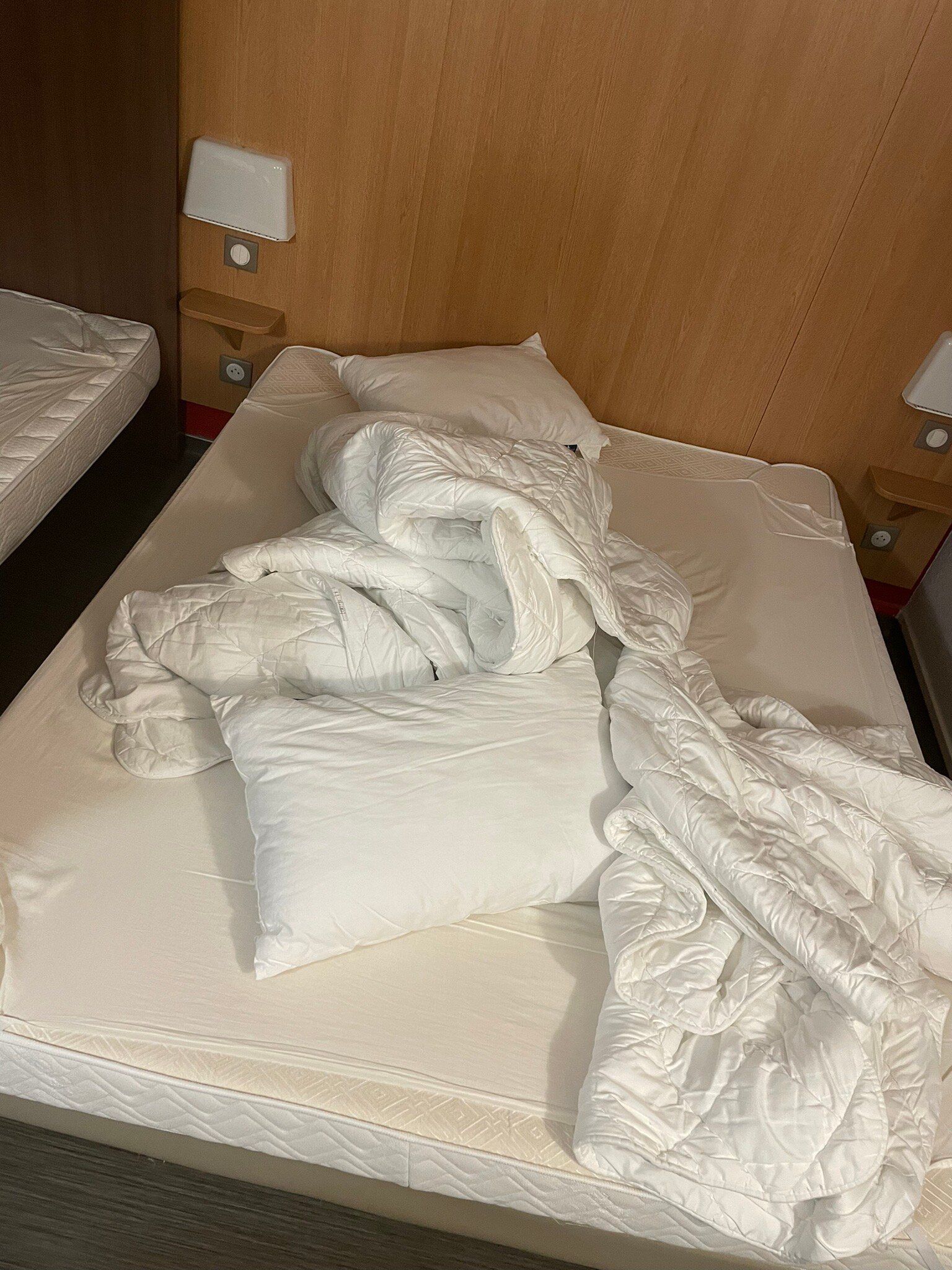 B&B HOTEL Clermont-Ferrand Sud Aubière-官方