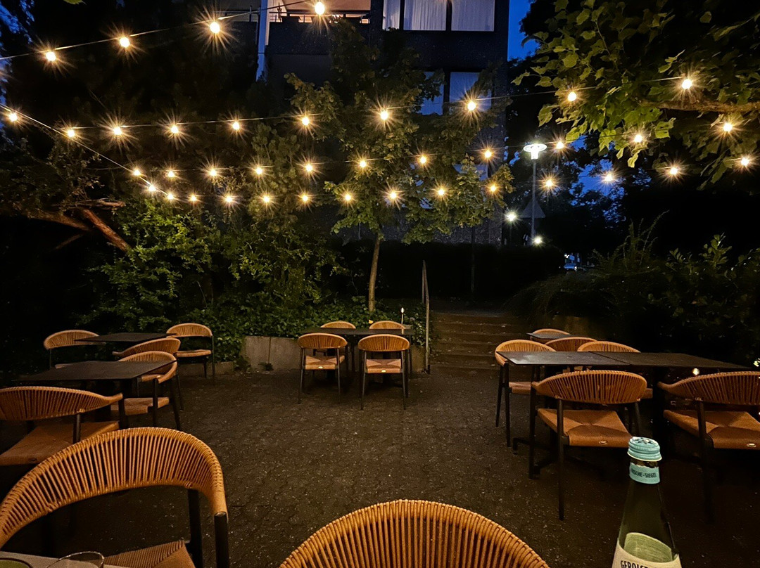 Zalero Restaurant