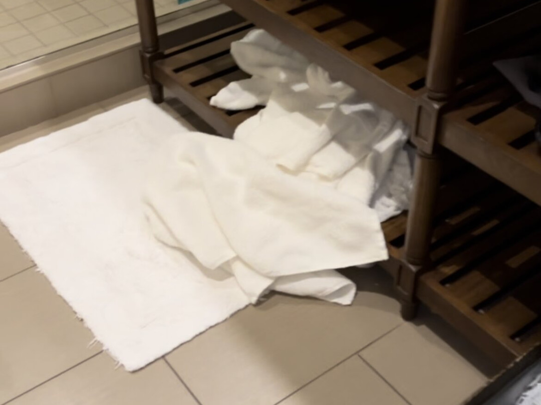 Ponte Vineyard Inn主图