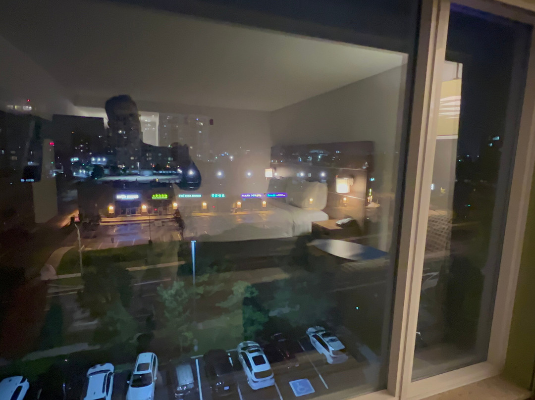 Holiday Inn Express & Suites Toronto - Markham By IHG主图