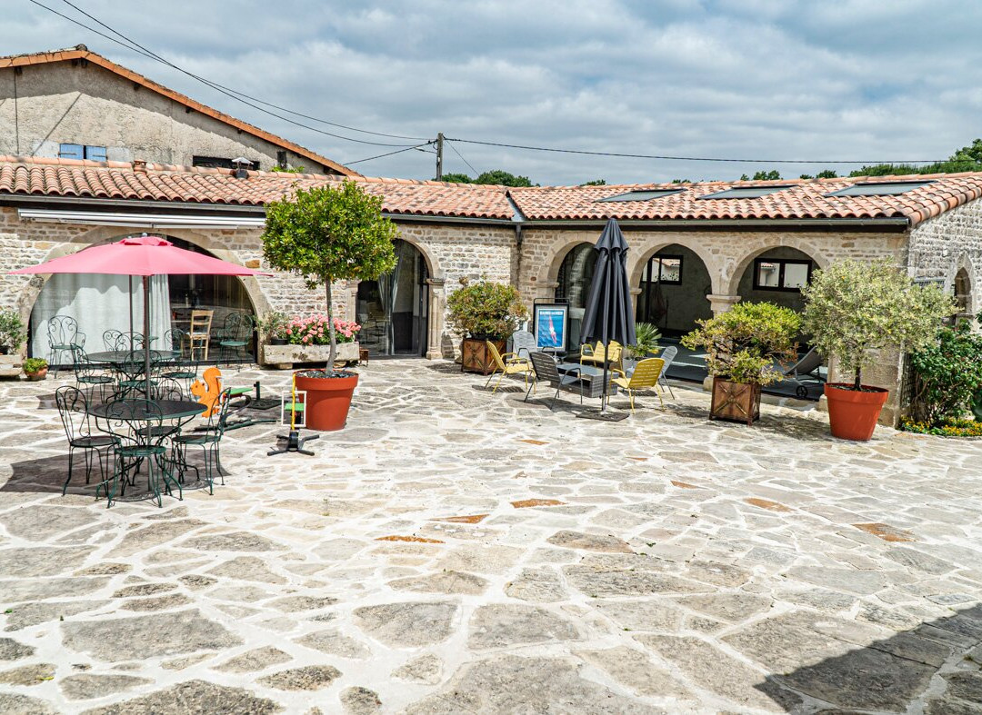 Logis de la Roche主图