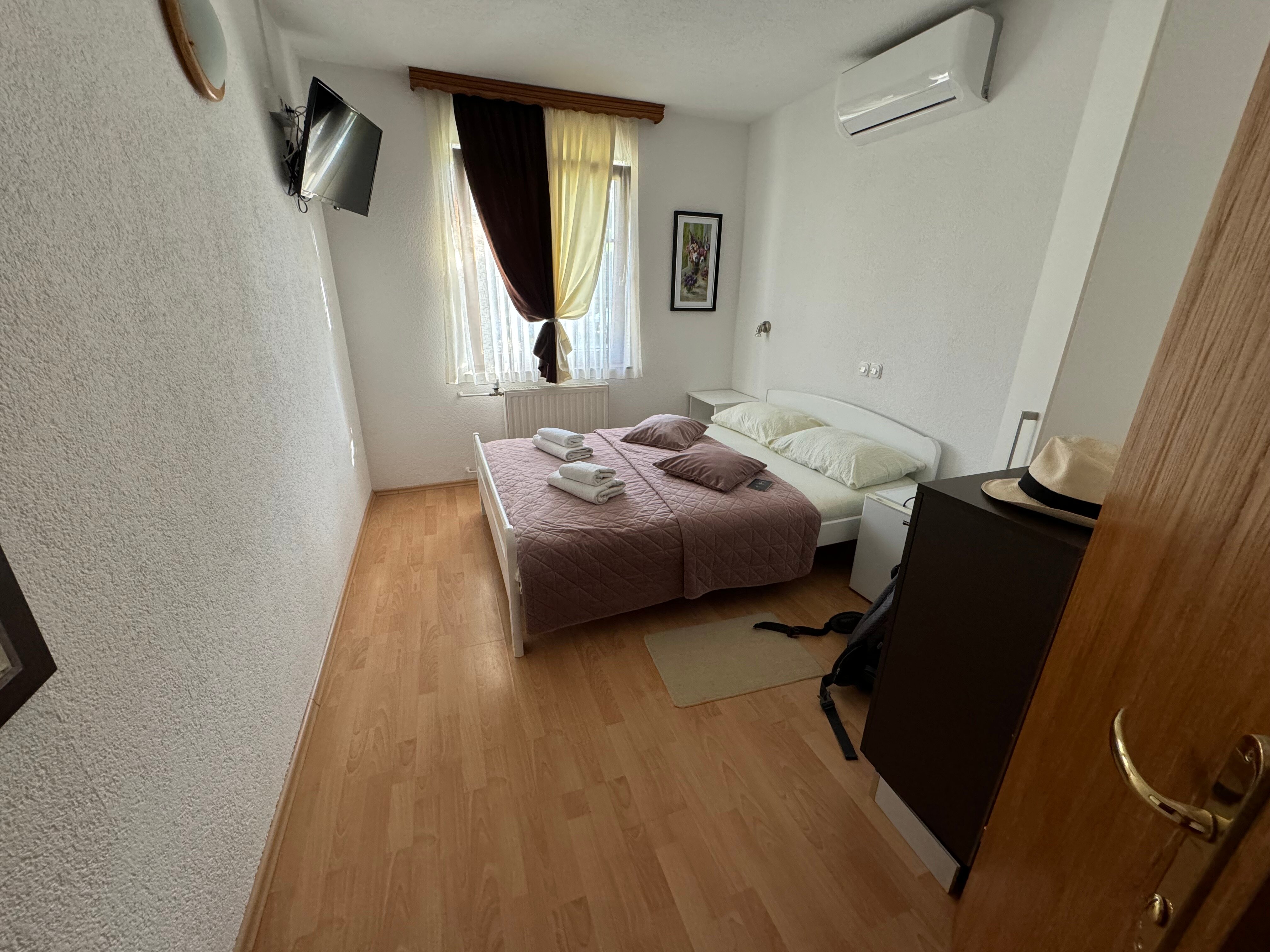 Villa Knezevic-客卧