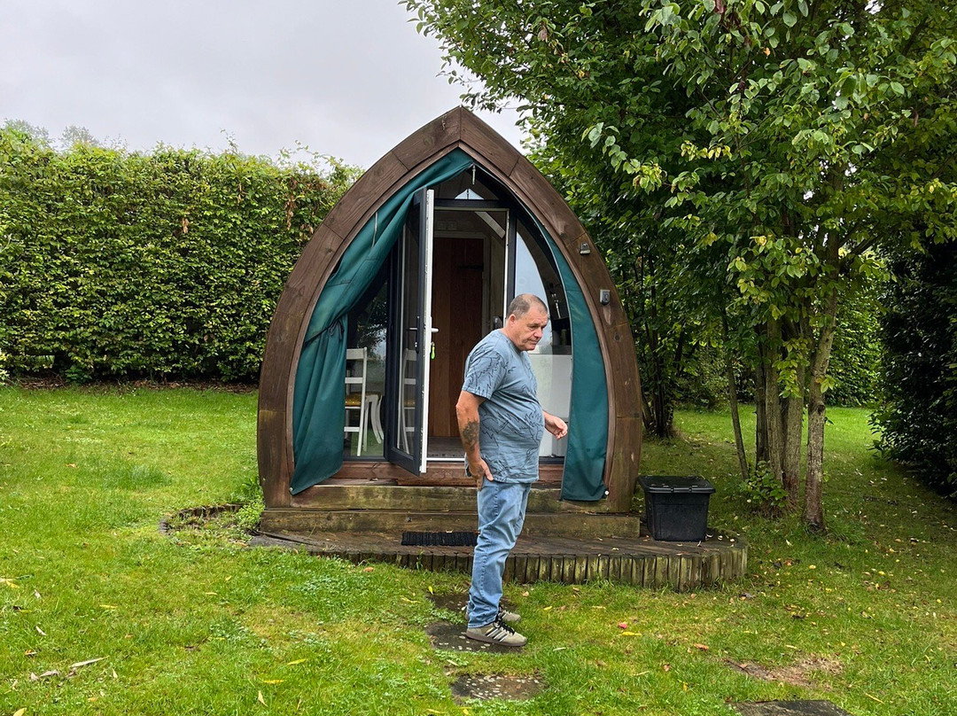 Slades Farm Bed and Breakfast with Luxury Glamping主图