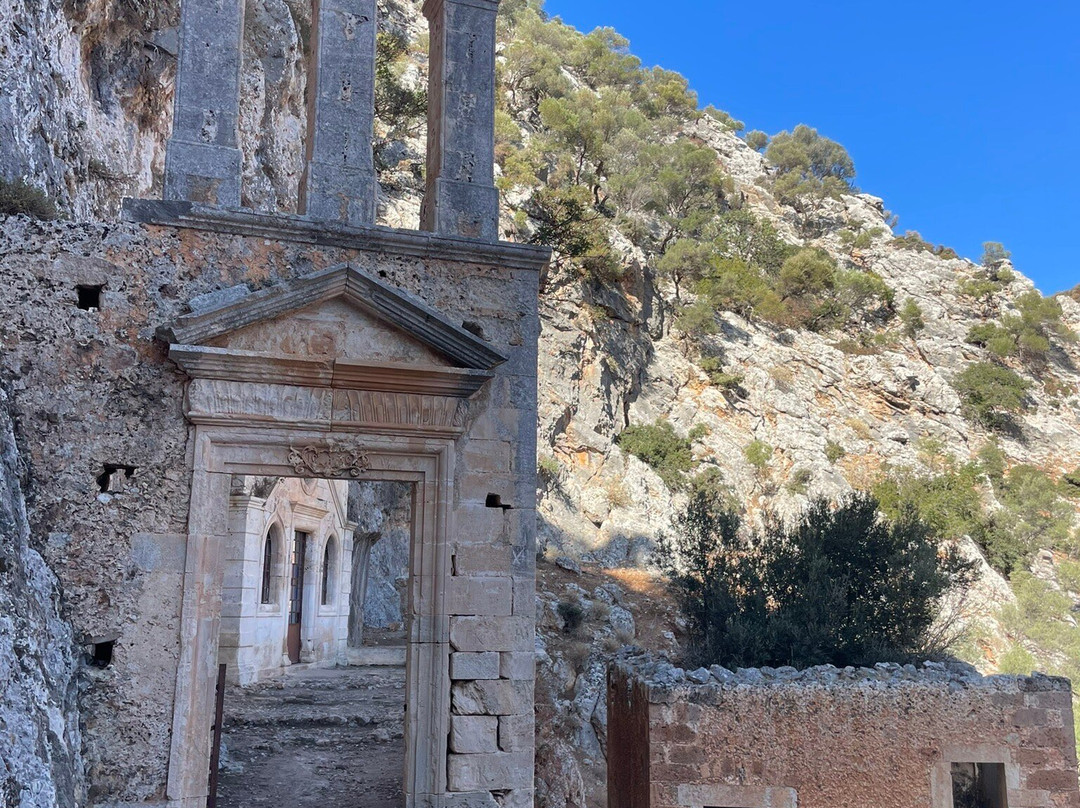 Gouverneto Monastery景点图片