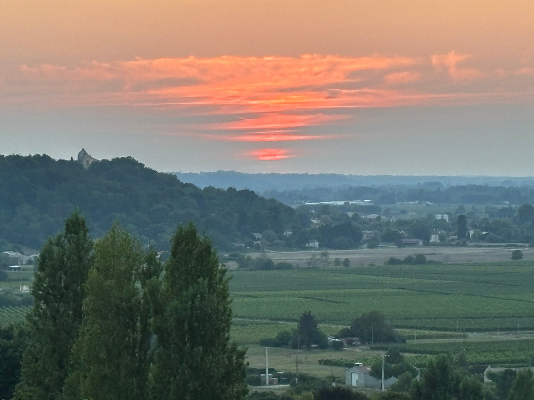 Les Gues Rivieres主图