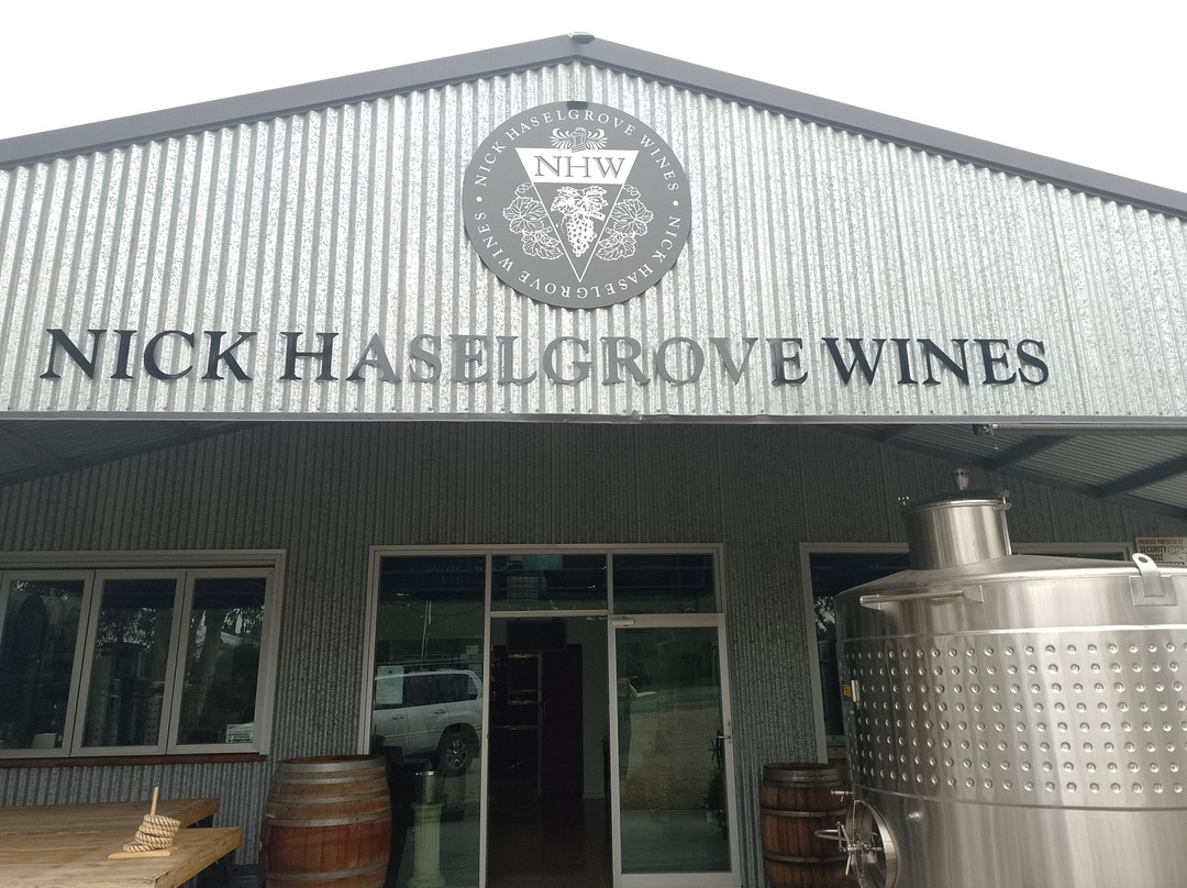 Nick Haselgrove Wines景点图片
