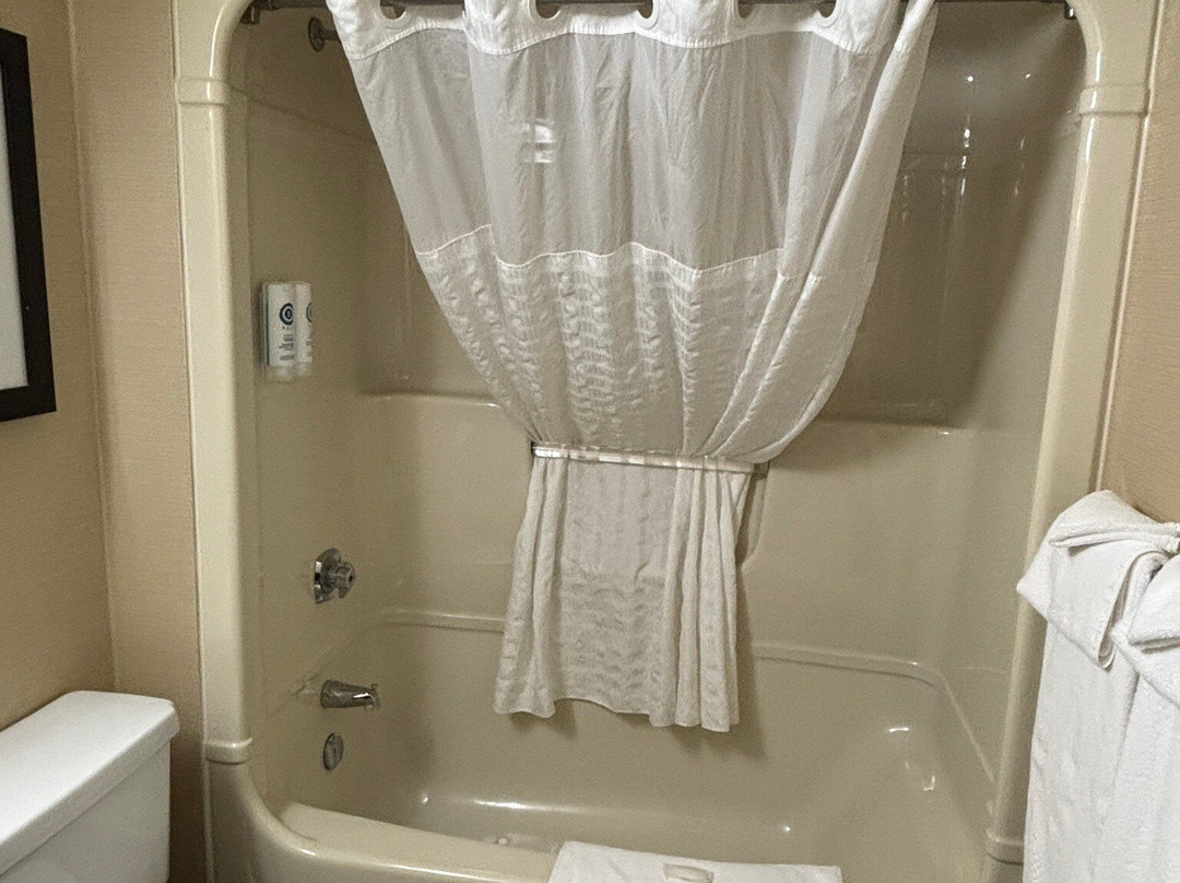 亨茨维尔康福特茵酒店主图