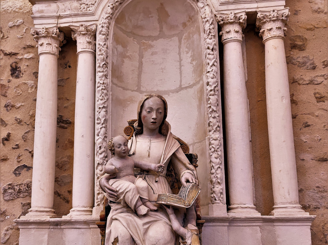 Église Saint Eleusippe景点图片