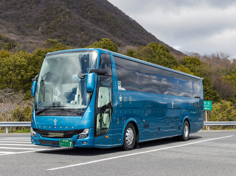 Yui Prima Olivia - Naoshima