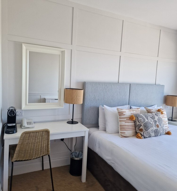 Cliff House Hotel主图