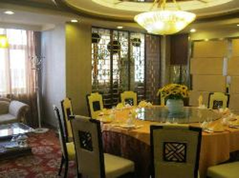 良友大酒店主图