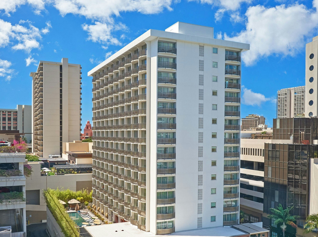 阿库威基基海浪酒店主图