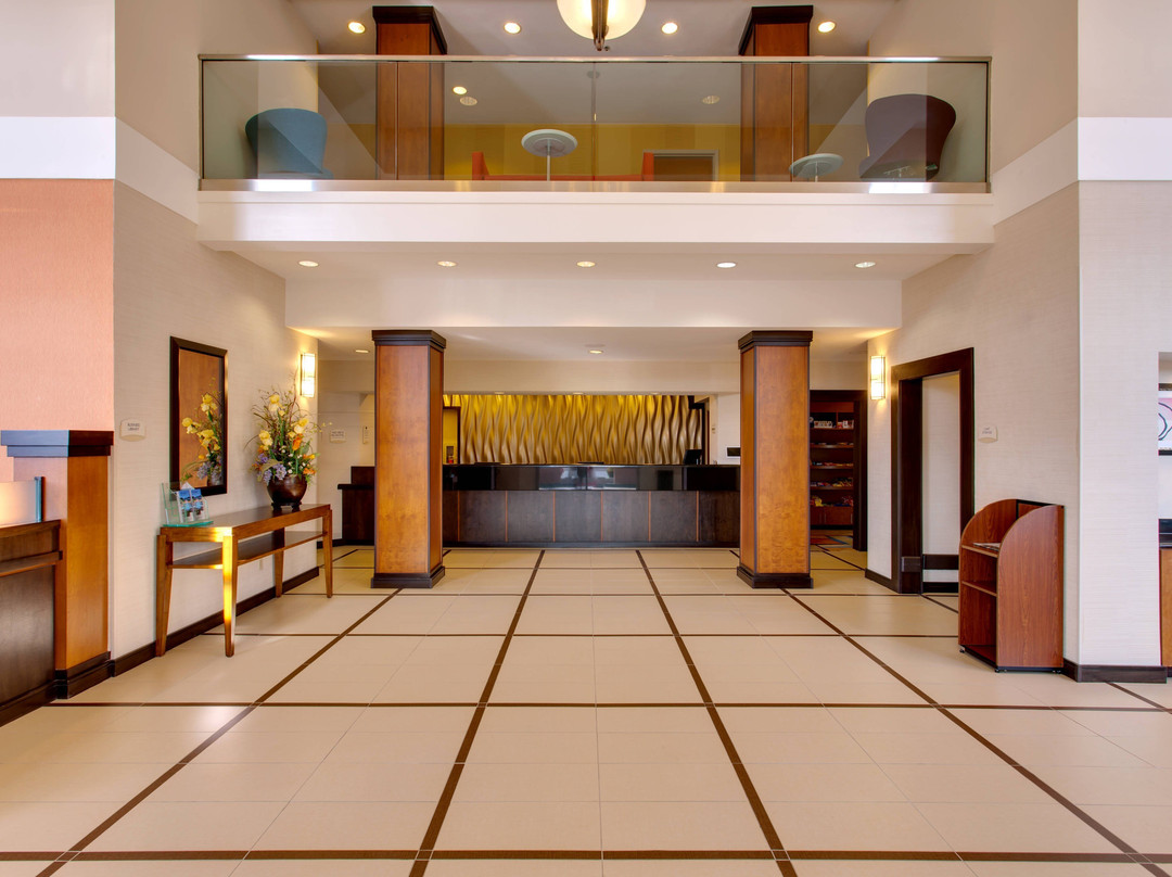 旧金山机场/米尔布雷费尔菲尔德酒店主图