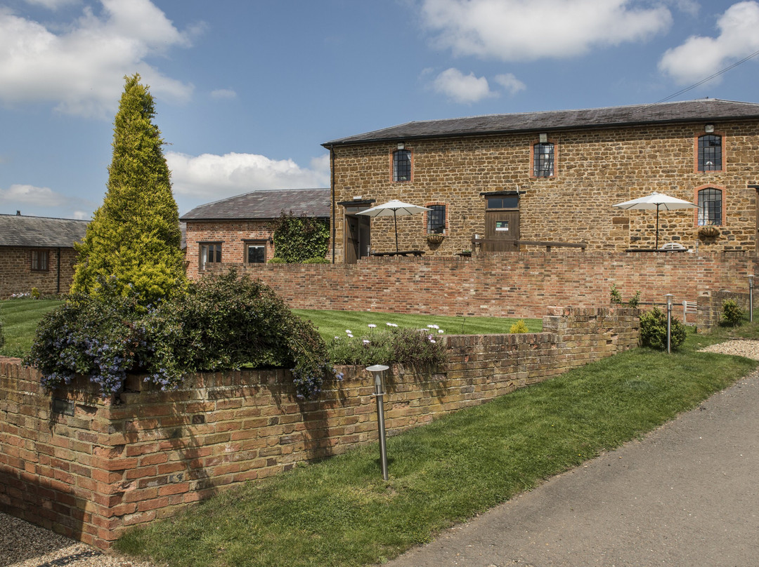 The Granary at Fawsley主图