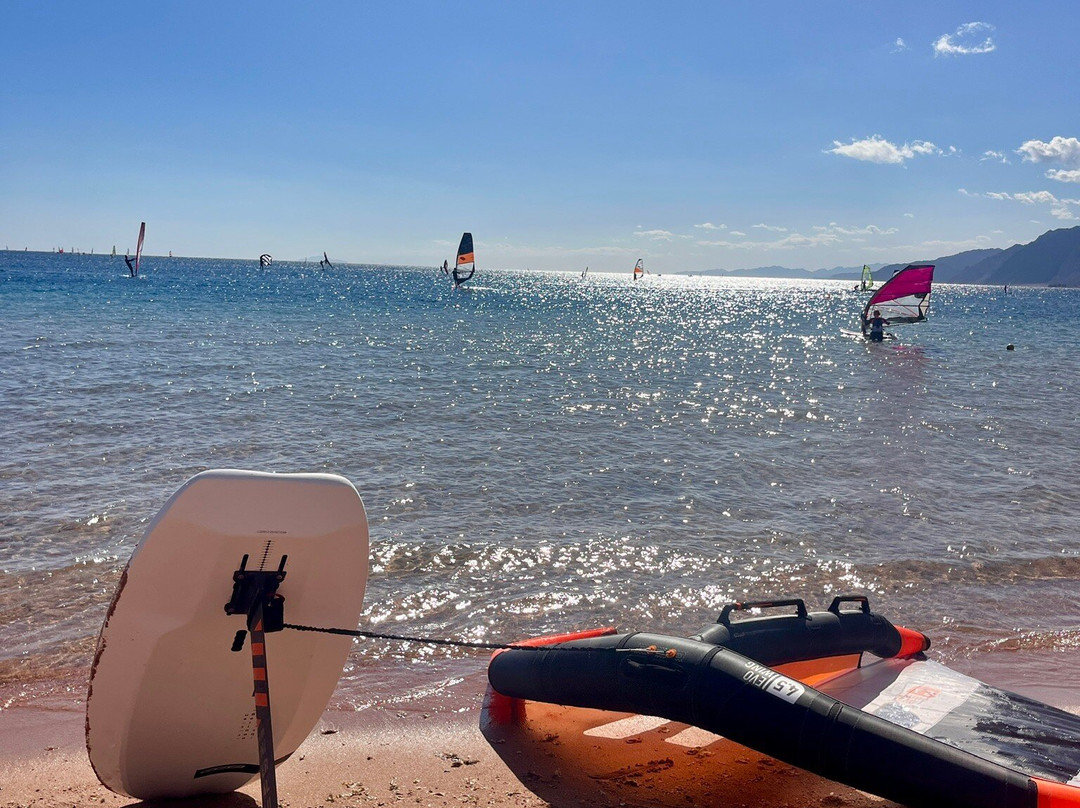 Vetratoria Windsurfing & SUP Centre-达哈卜必去景点