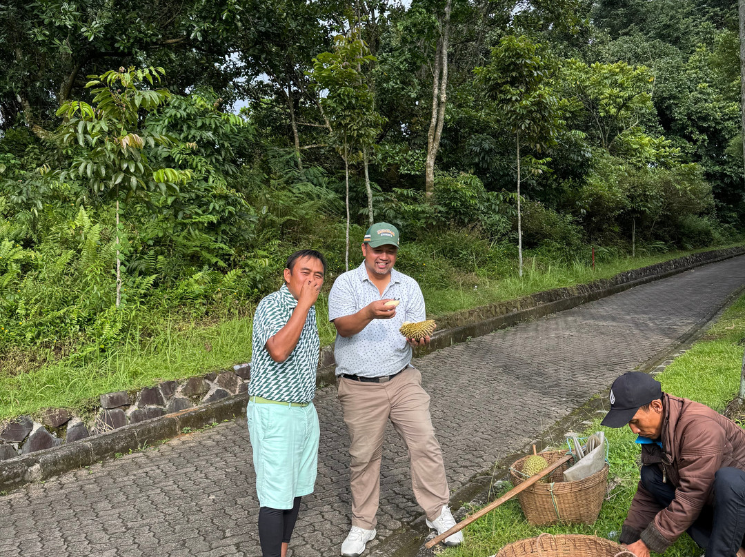 Gunung Geulis Country Club景点图片