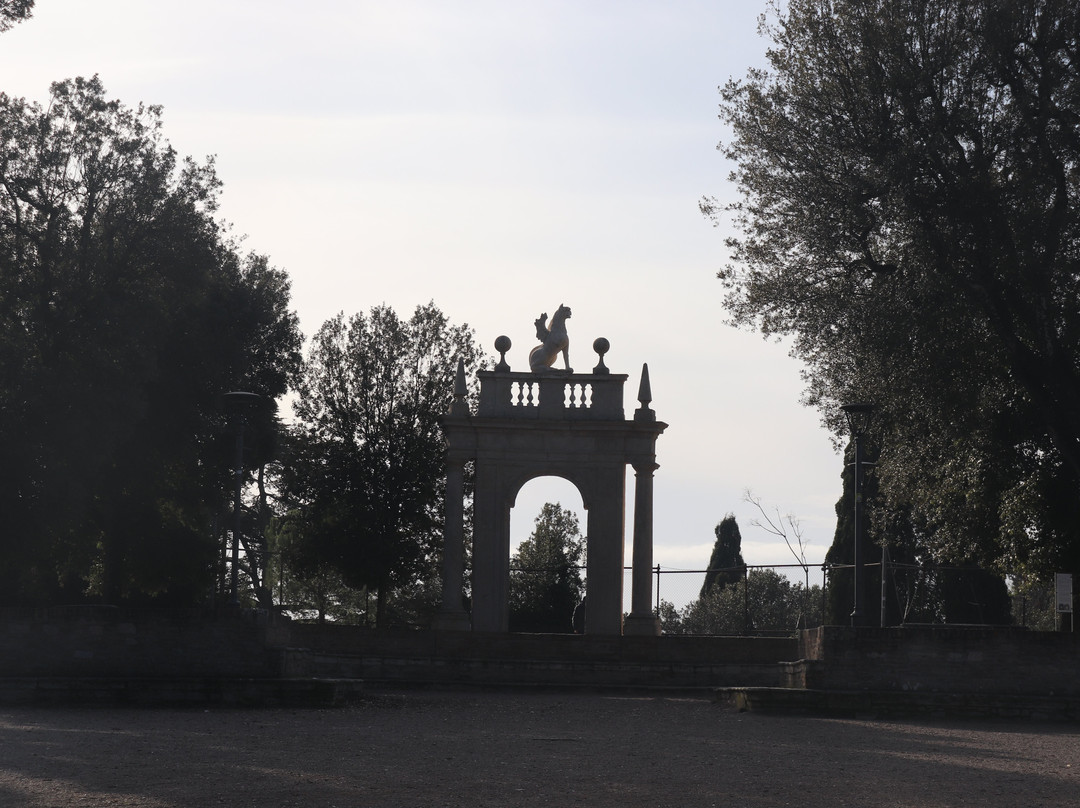 Giardini del Frontone-佩鲁贾必去景点