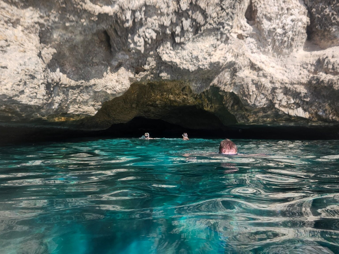 Blue Room Cave-库拉索必去景点