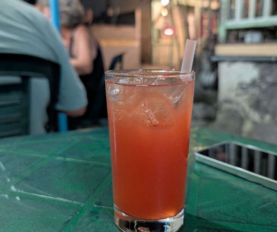 TML One Love Bar-Holetown必去景点