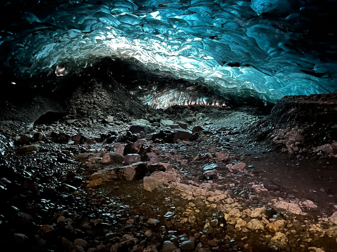 Ice Cave Trips-赫本必去景点