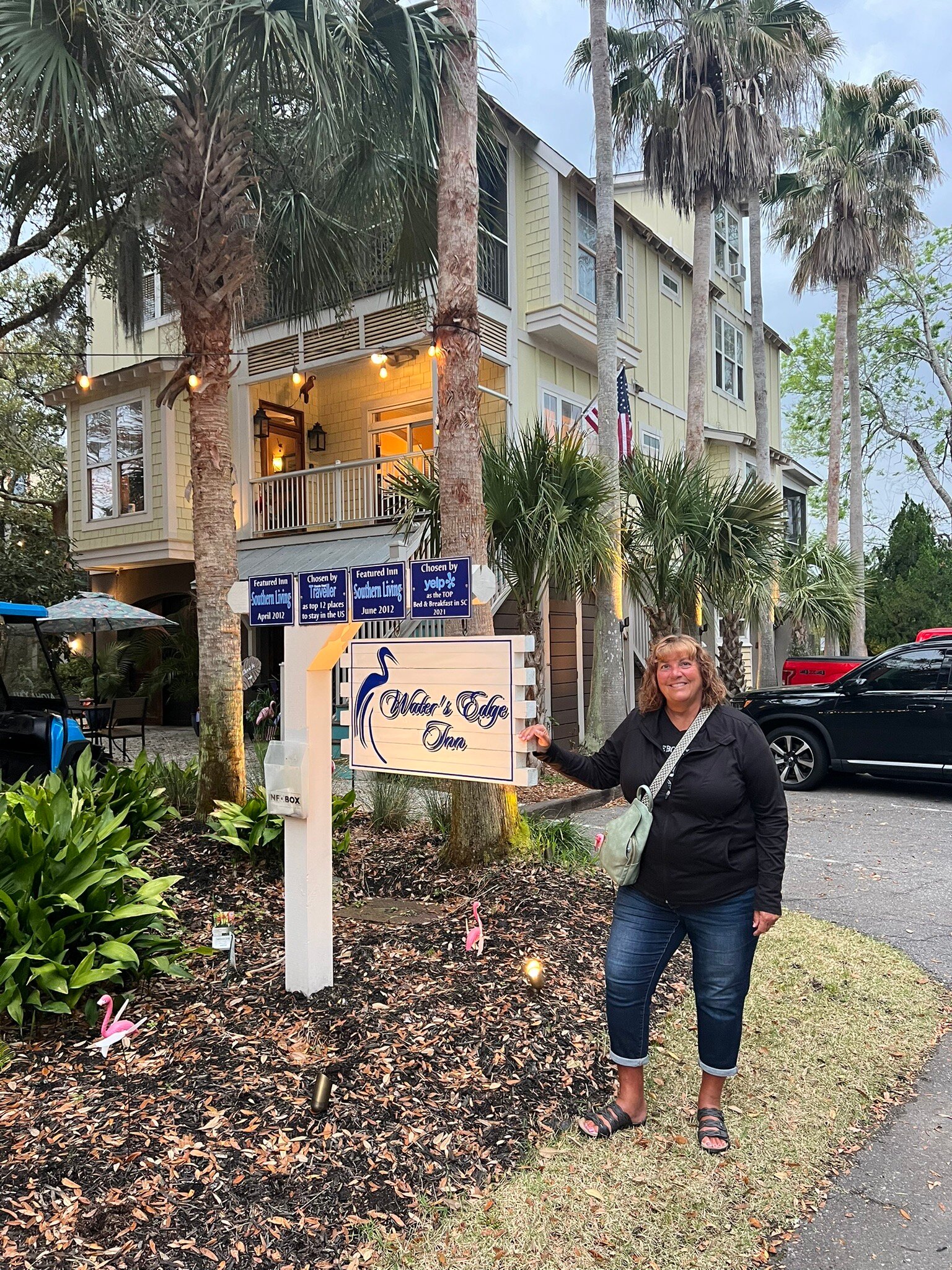 Water's Edge Inn-官方