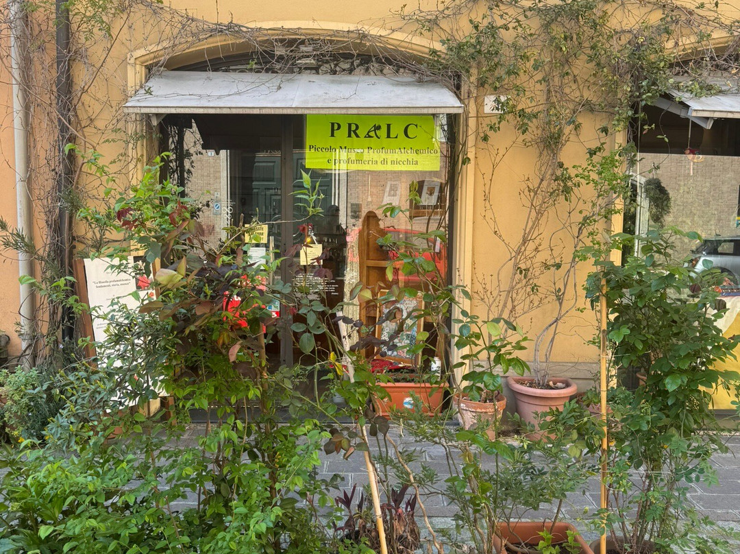 PRALC-Piccolo Museo ProfumAlchemico e Profumeria di Nicchia-摩德纳必去景点