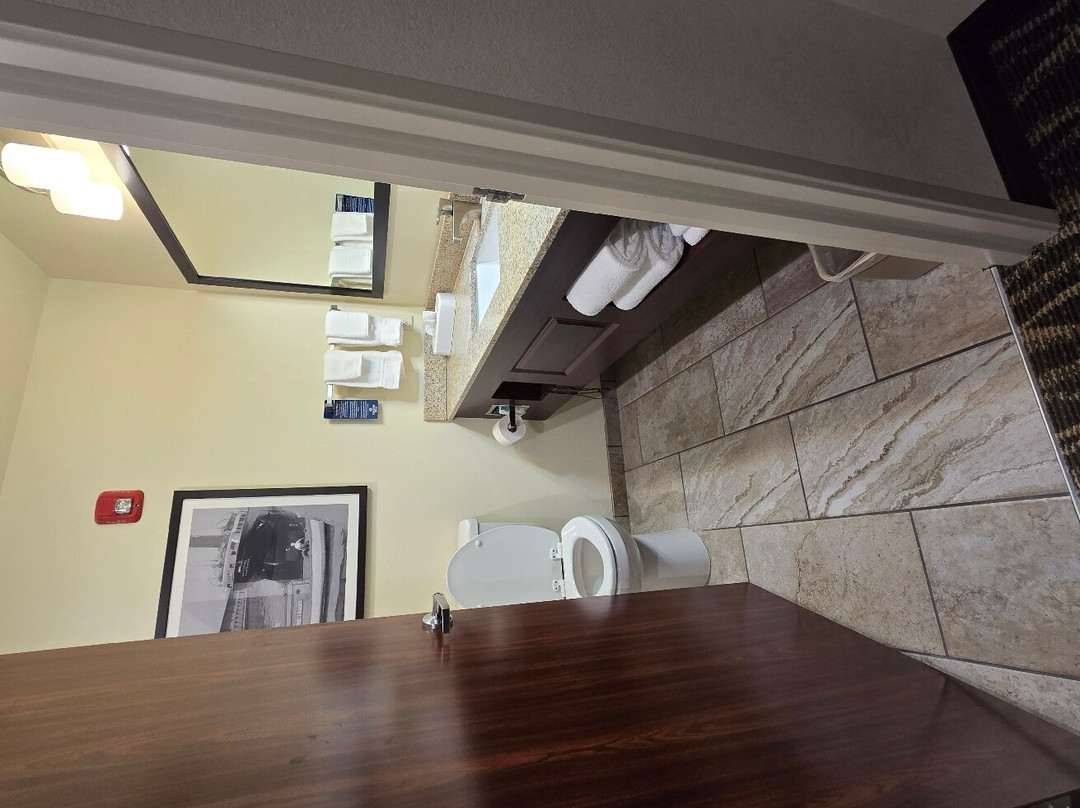 Cobblestone Hotel & Suites – Superior/Duluth主图