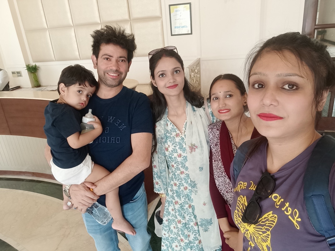 Hotel Blue Saphire Countryside主图