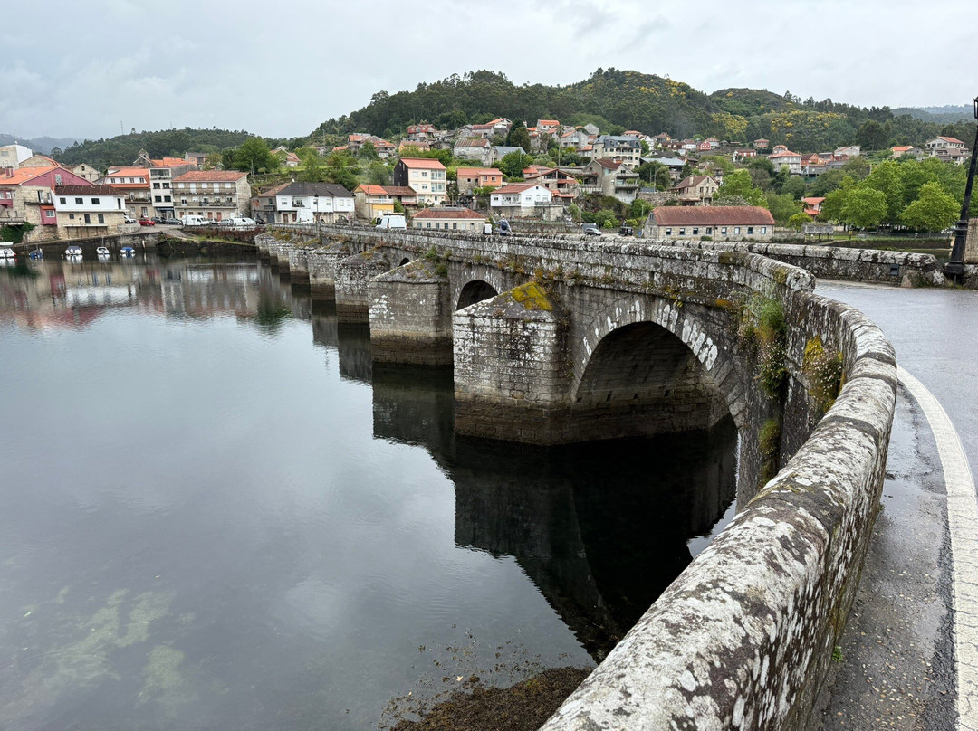 Puente del Burgo景点图片