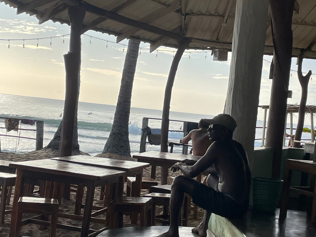 Upali Beach Surf Resort主图