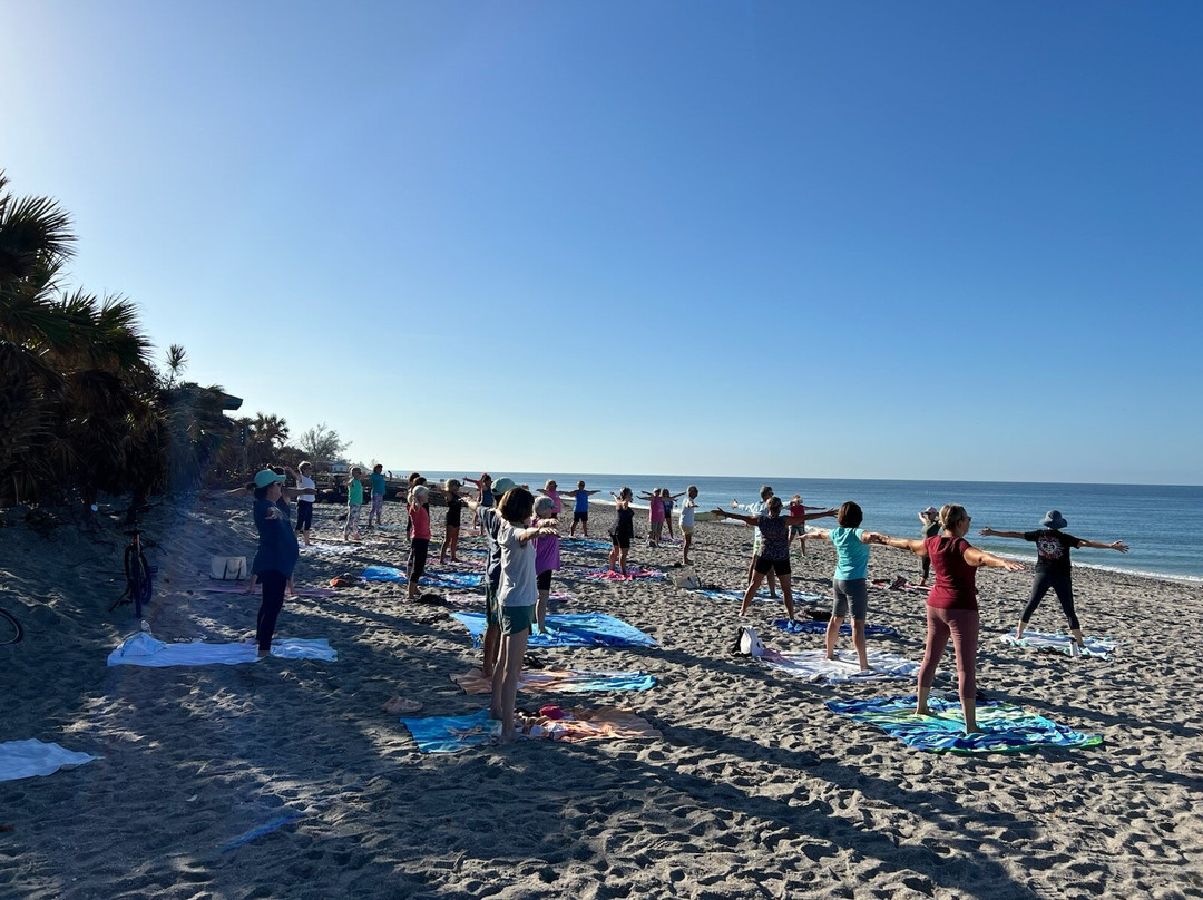 Manasota Beach Yoga-恩格尔伍德必去景点