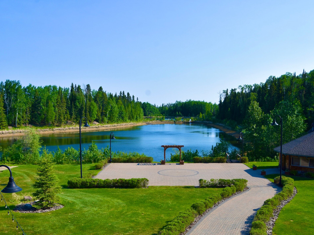 麋鹿岭度假酒店主图