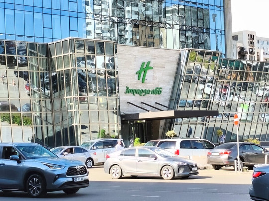 第比利斯假日酒店主图