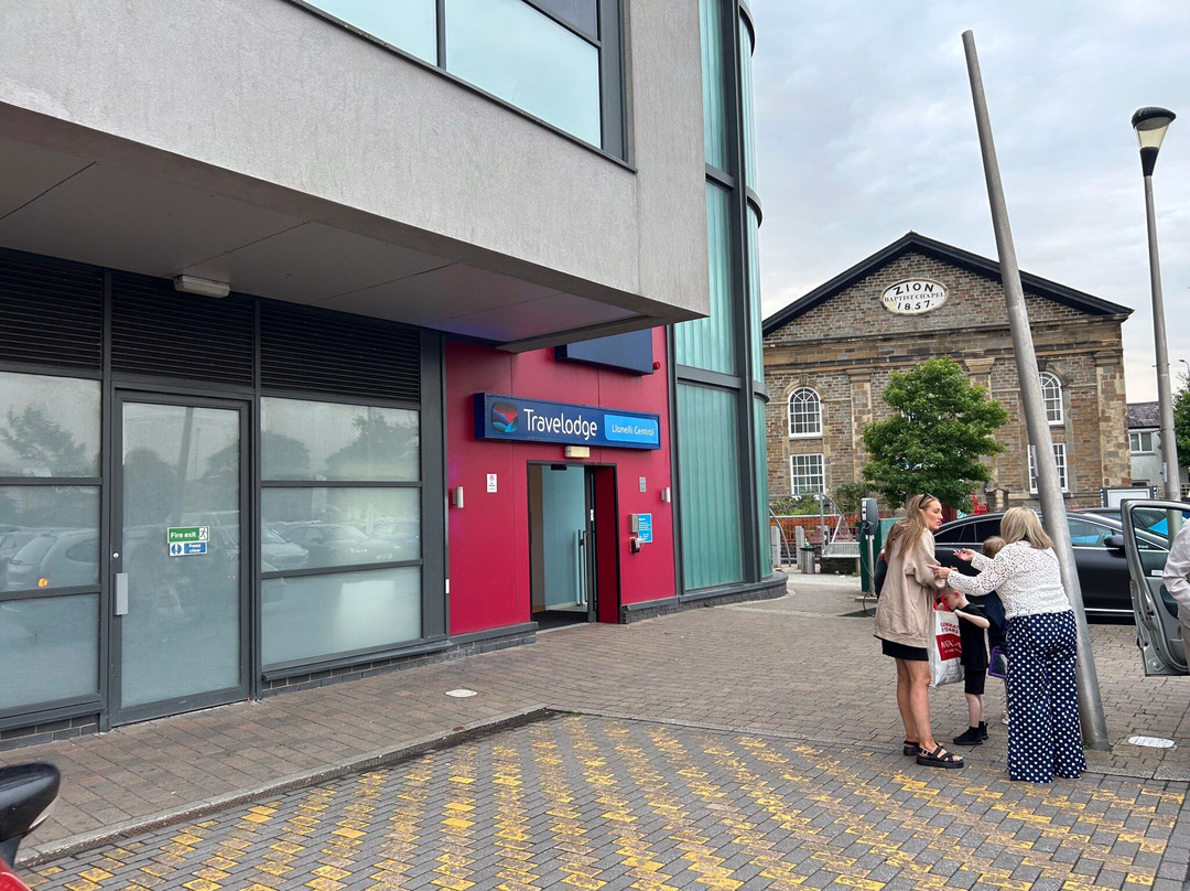 Travelodge Llanelli Central主图