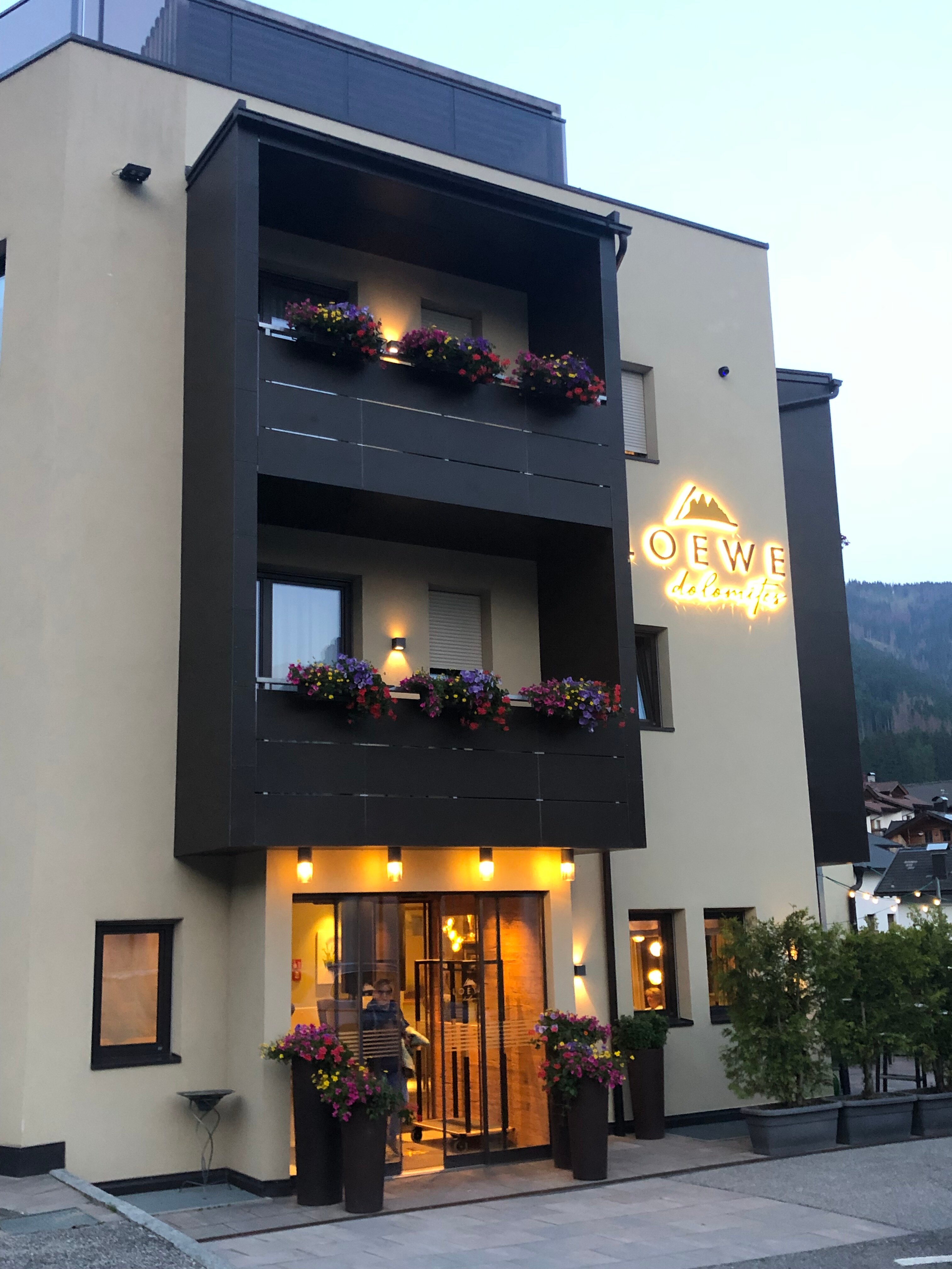 Hotel Lowe-官方